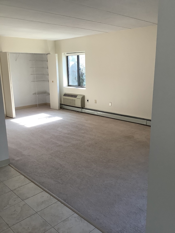 50 Cambridge Rd, Woburn