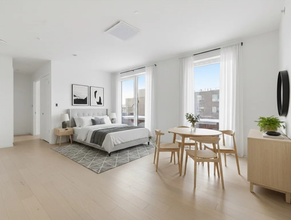 1035 Commonwealth Ave, Allston