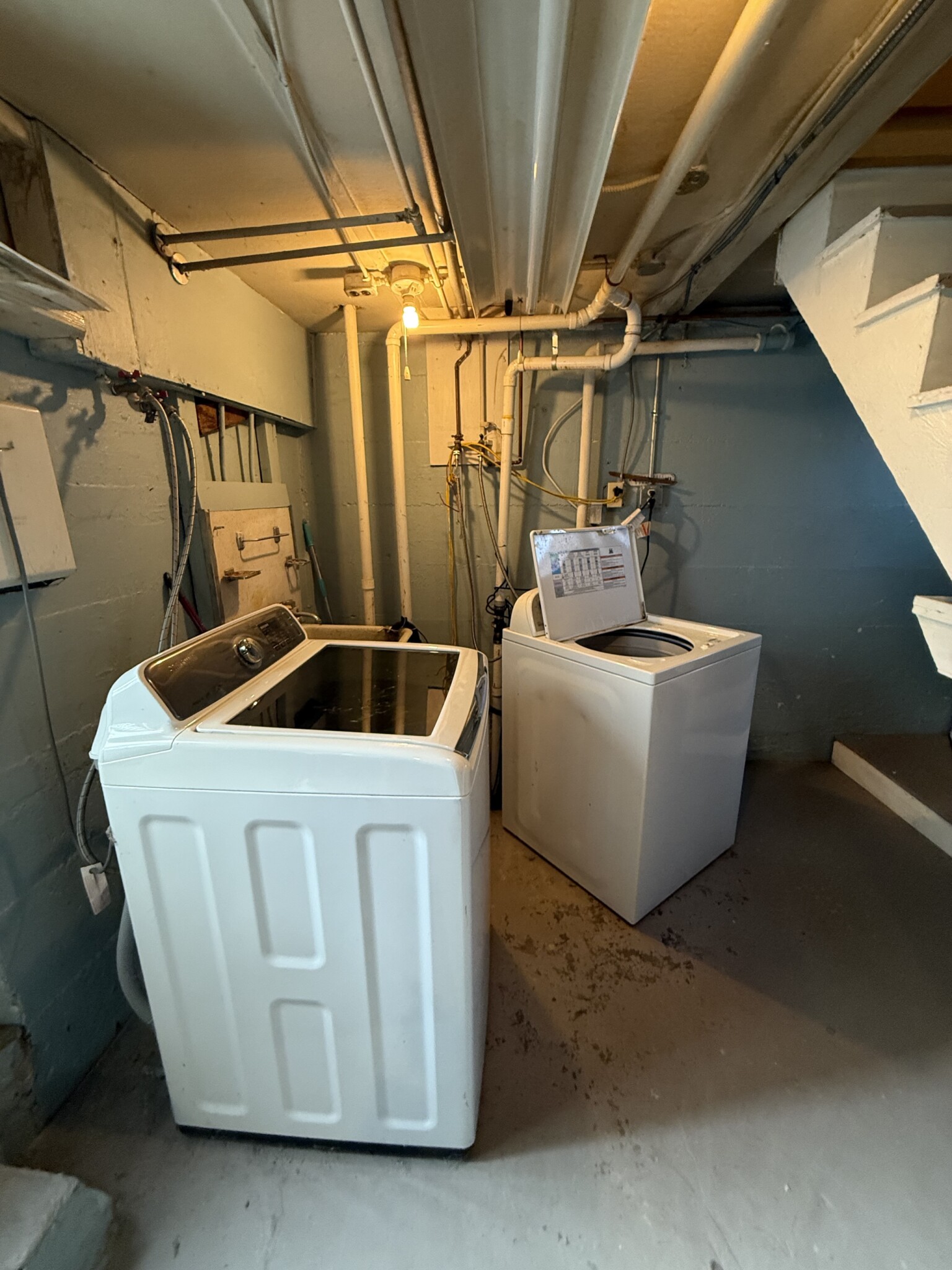 40 Fuller Rd, Watertown