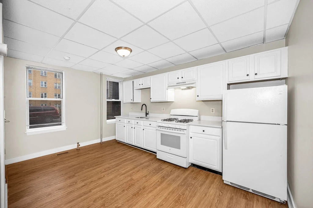 90 Appleton, Lowell