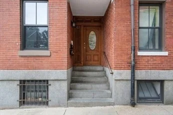 83 W Brookline St, South End