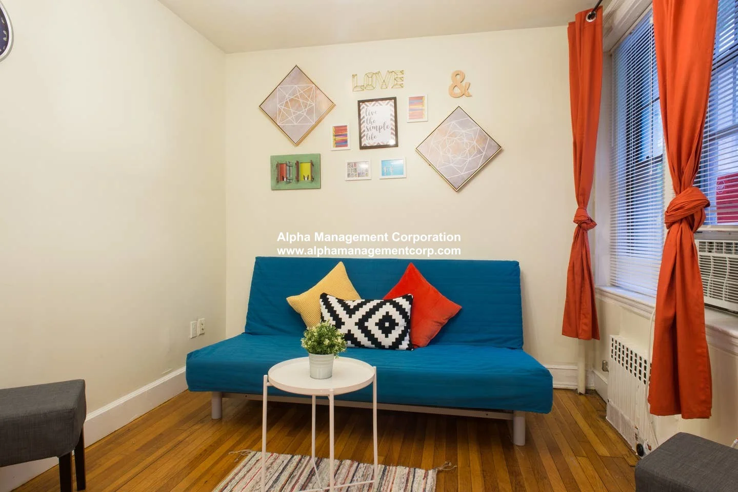 58 Queensberry St, Fenway