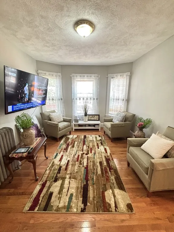 316 Western Ave, Riverside