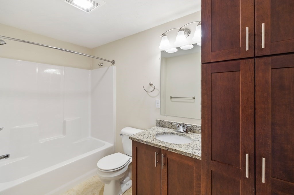 39 John Hancock Dr, Ashland