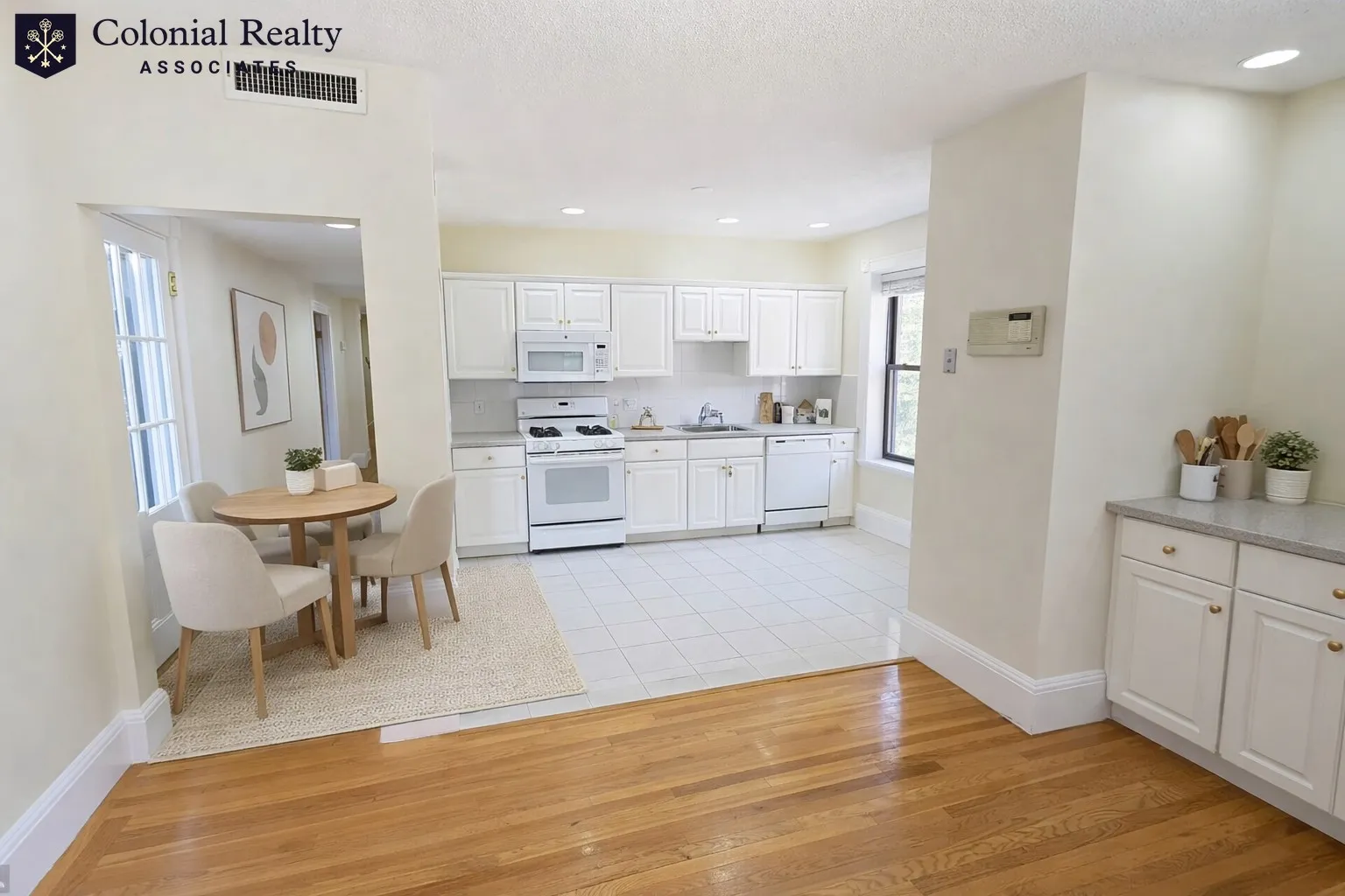 12 Dean Rd, Brookline