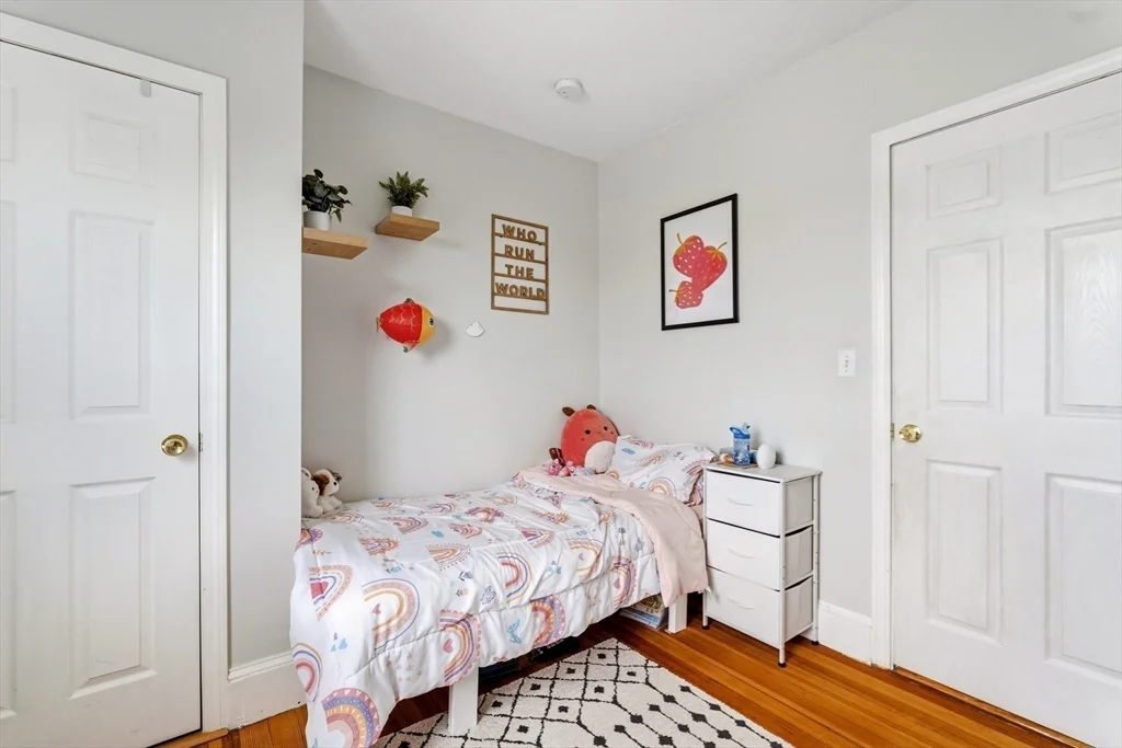 10 Ashmont Ct, Dorchester