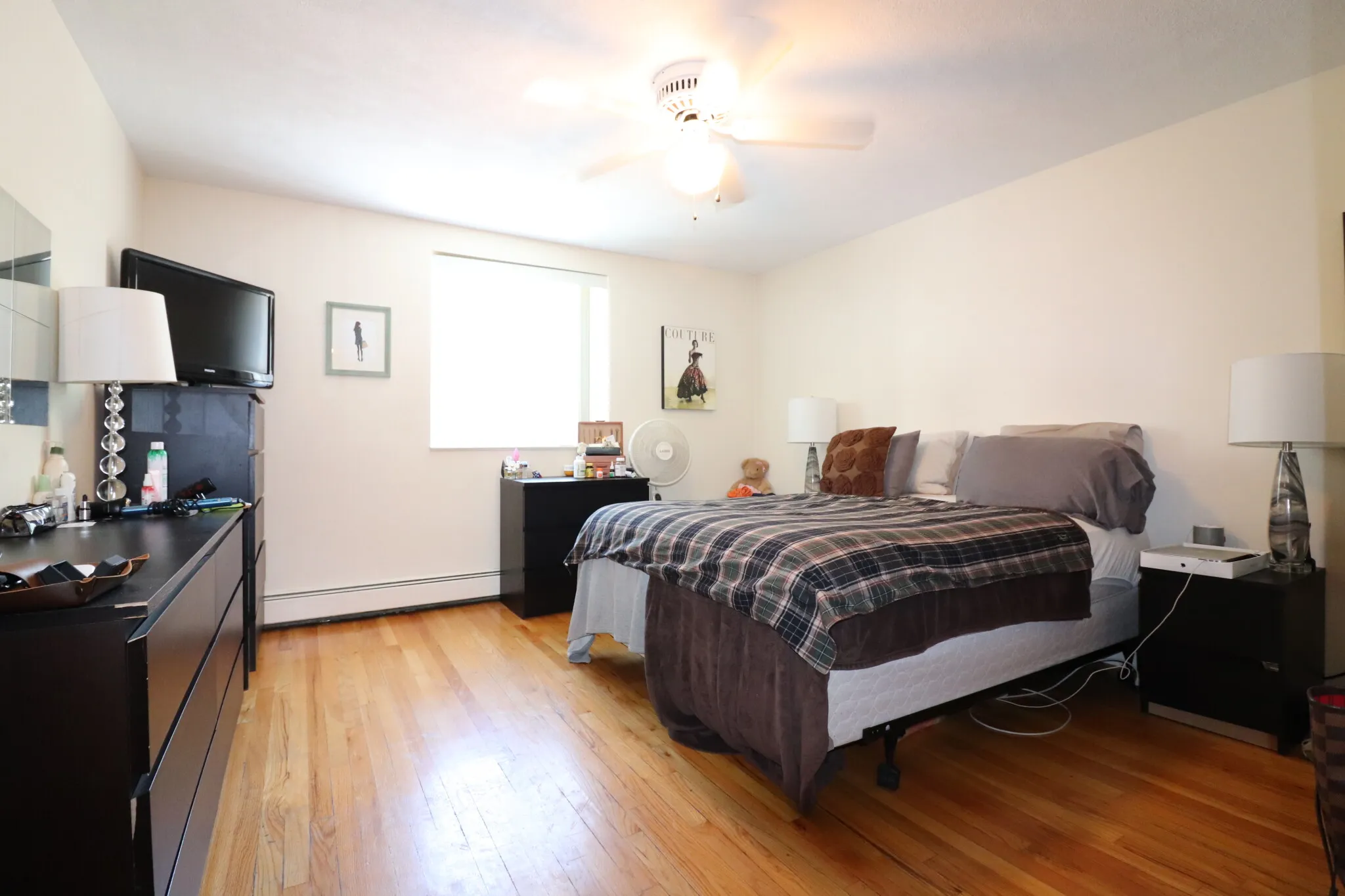 81 Green St, North Brookline