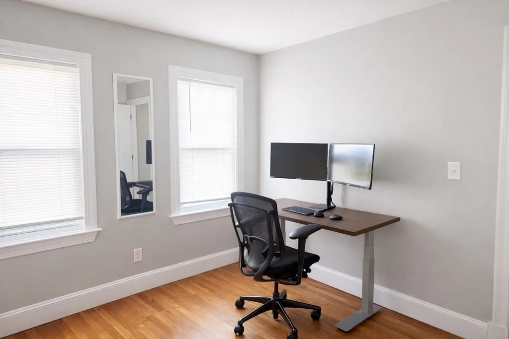 76 Prospect St, Watertown