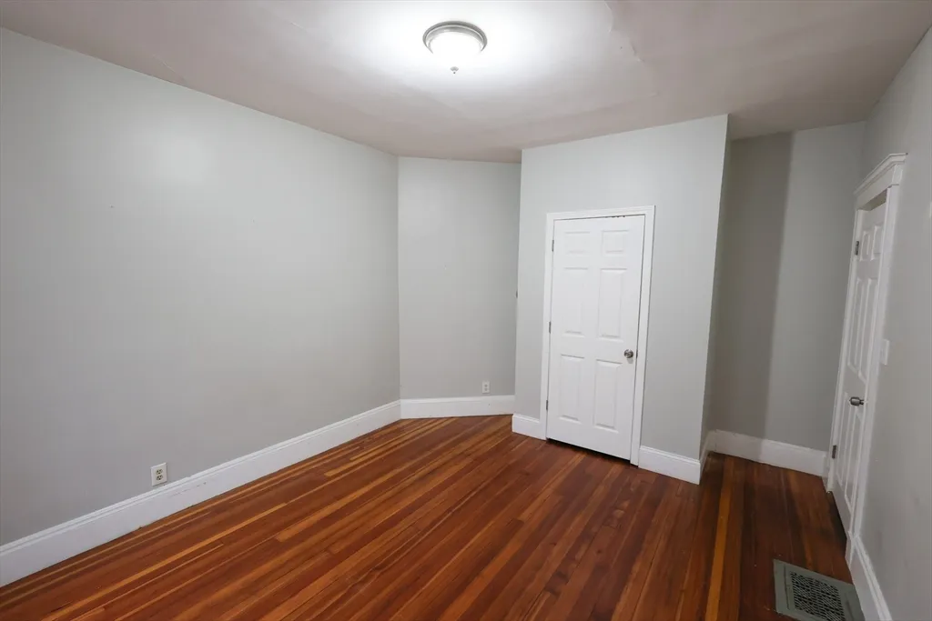 82 Fuller St, Dorchester