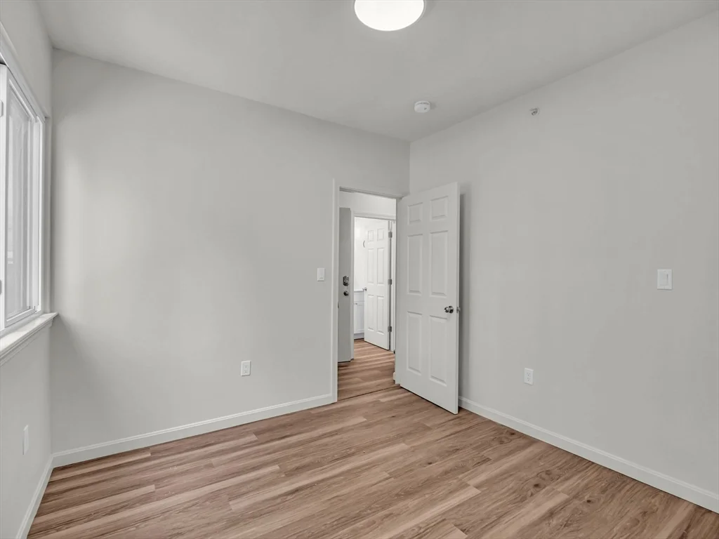 12 Alpine St, Worcester