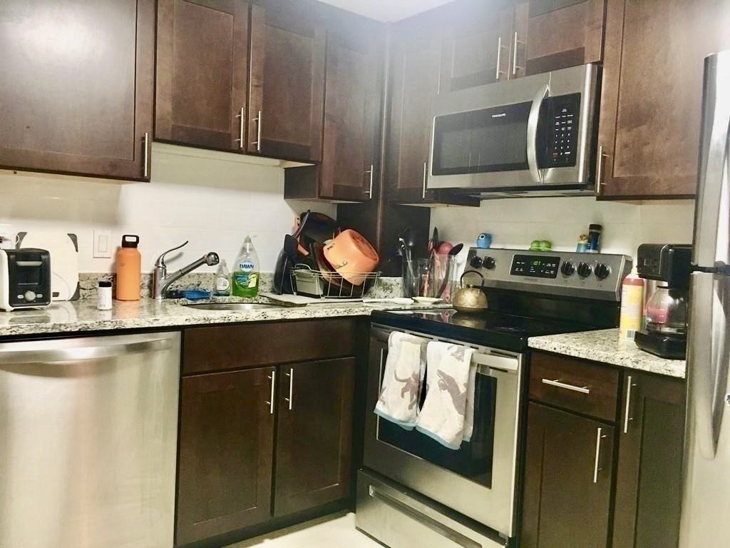 185 Quincy Shore Dr, Quincy