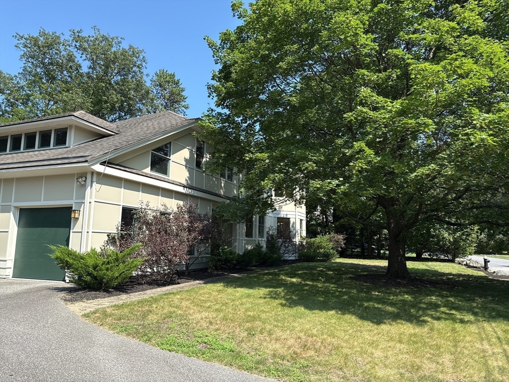 9 Sunny Knoll Terrance, Lexington