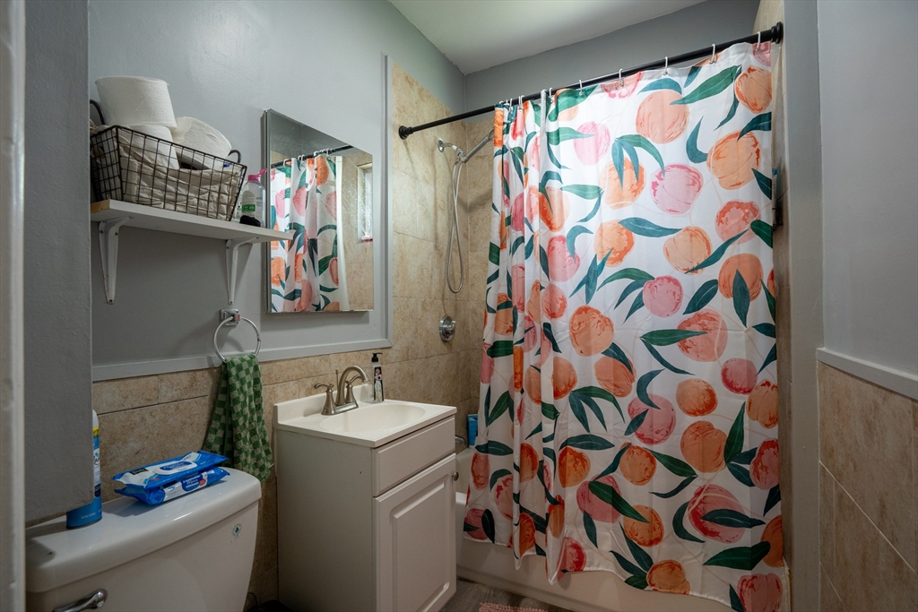 40 Newcastle Rd, Brighton