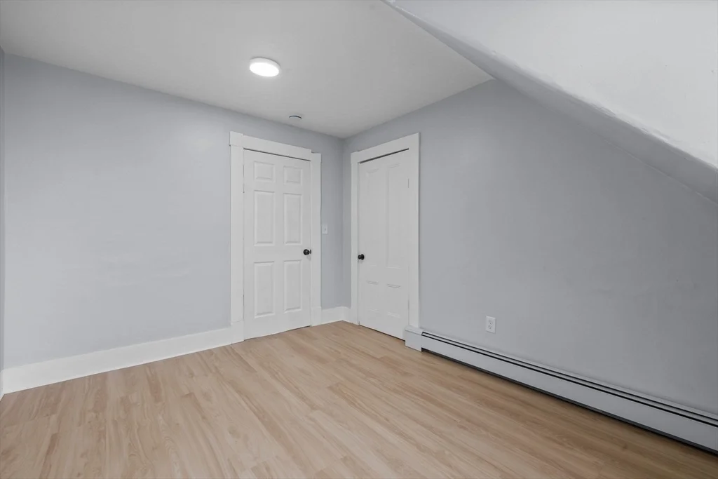 48 Hamilton Ave, Lynn