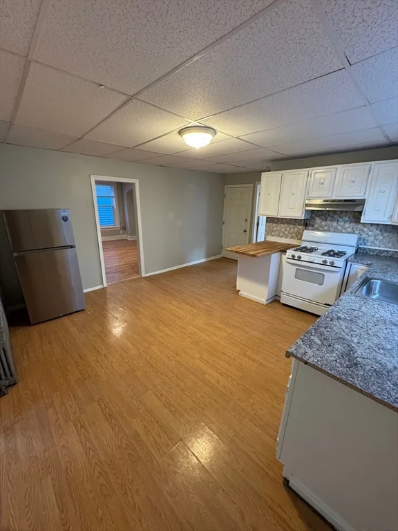 155 Summer St, Lowell