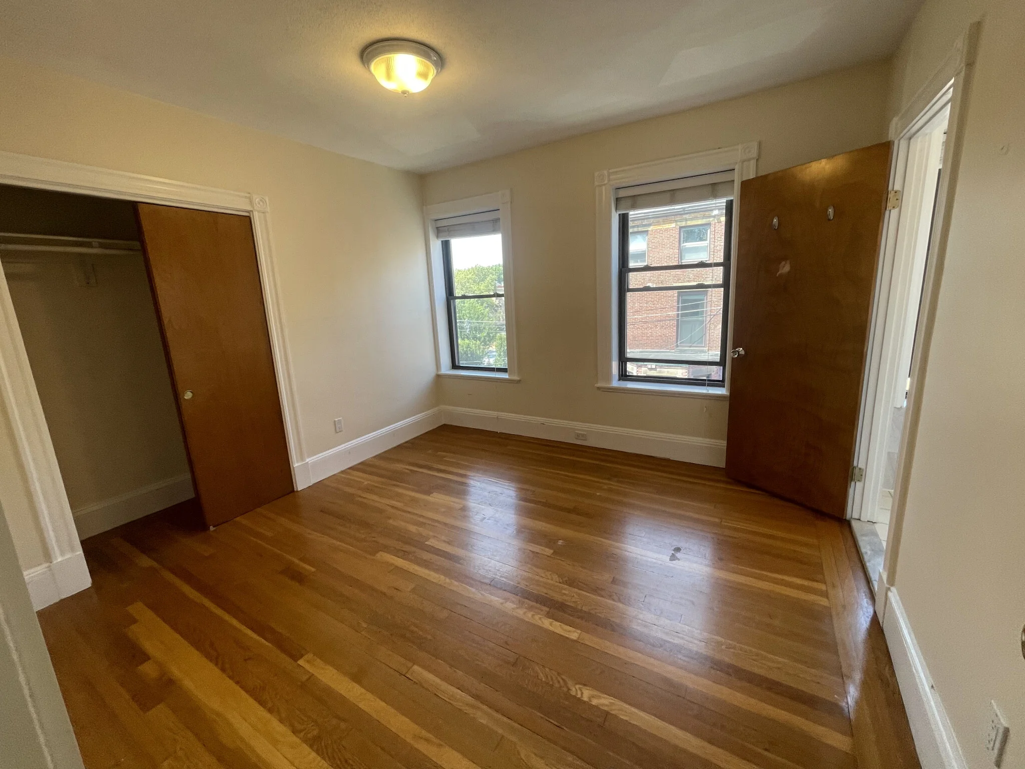 12 Dean Rd, Brookline