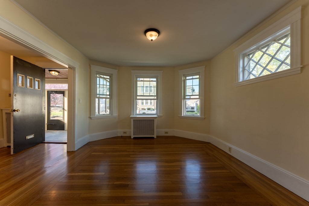 87 Harnden Ave, Watertown