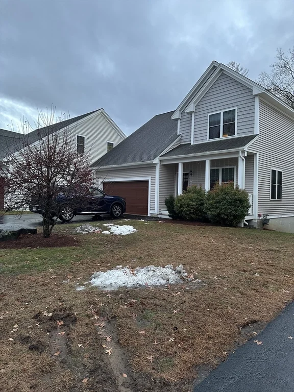 8 Cheyenne Vly, Westford