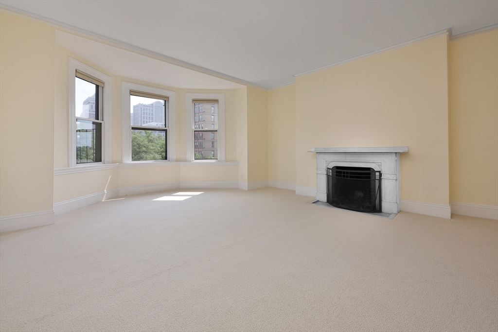 39 Marlborough, Back Bay