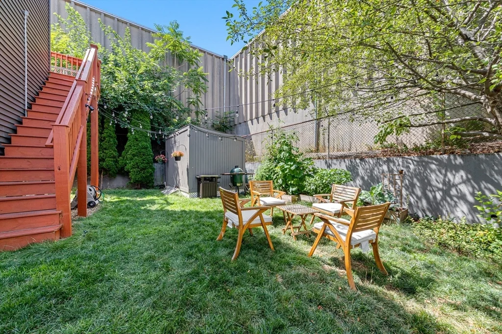 10 Grant St, Winter Hill