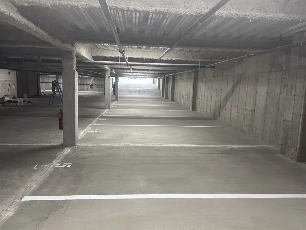 1391 Main St, Walpole