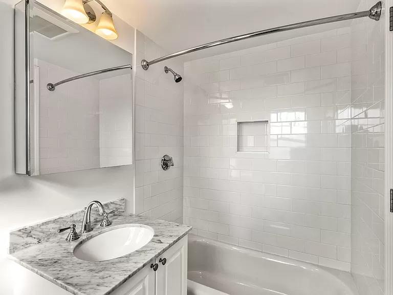 2 bed, 1.5 bath apartment for rent at 252 Independence Unit 252, Brighton — photo 10 of 20