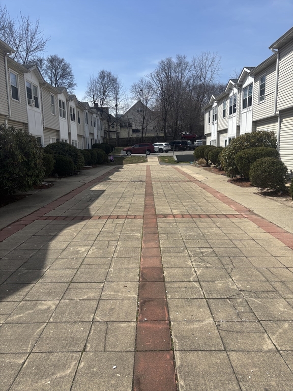 7 Howe Terr, Dorchester