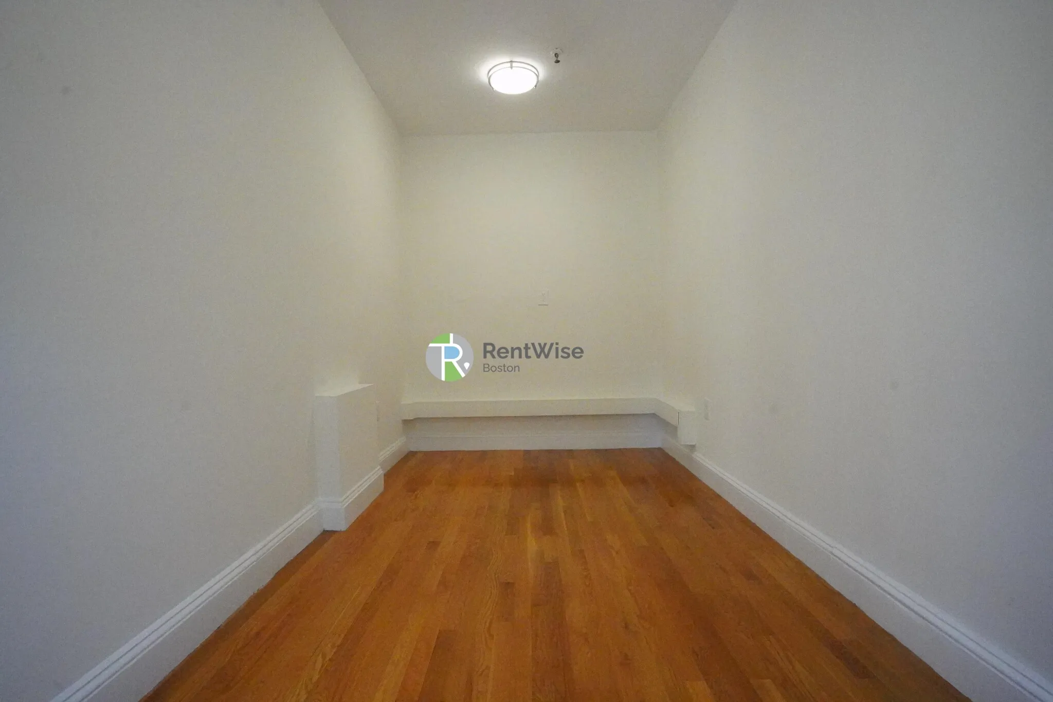 1850 Commonwealth Ave, Brighton