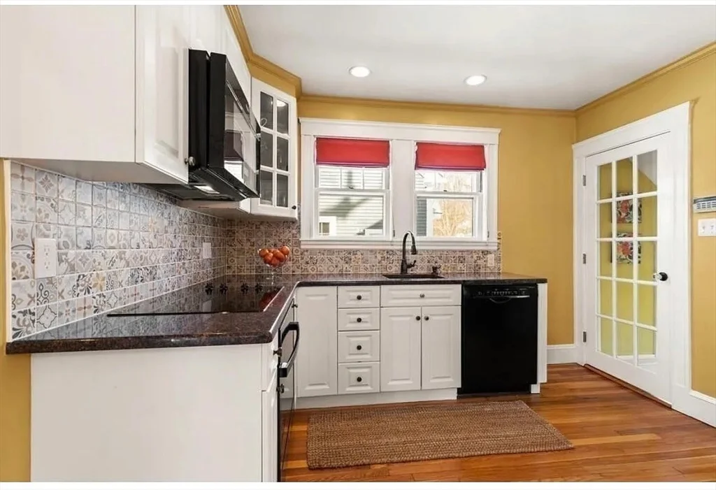 10 Dexter Rd, Lexington