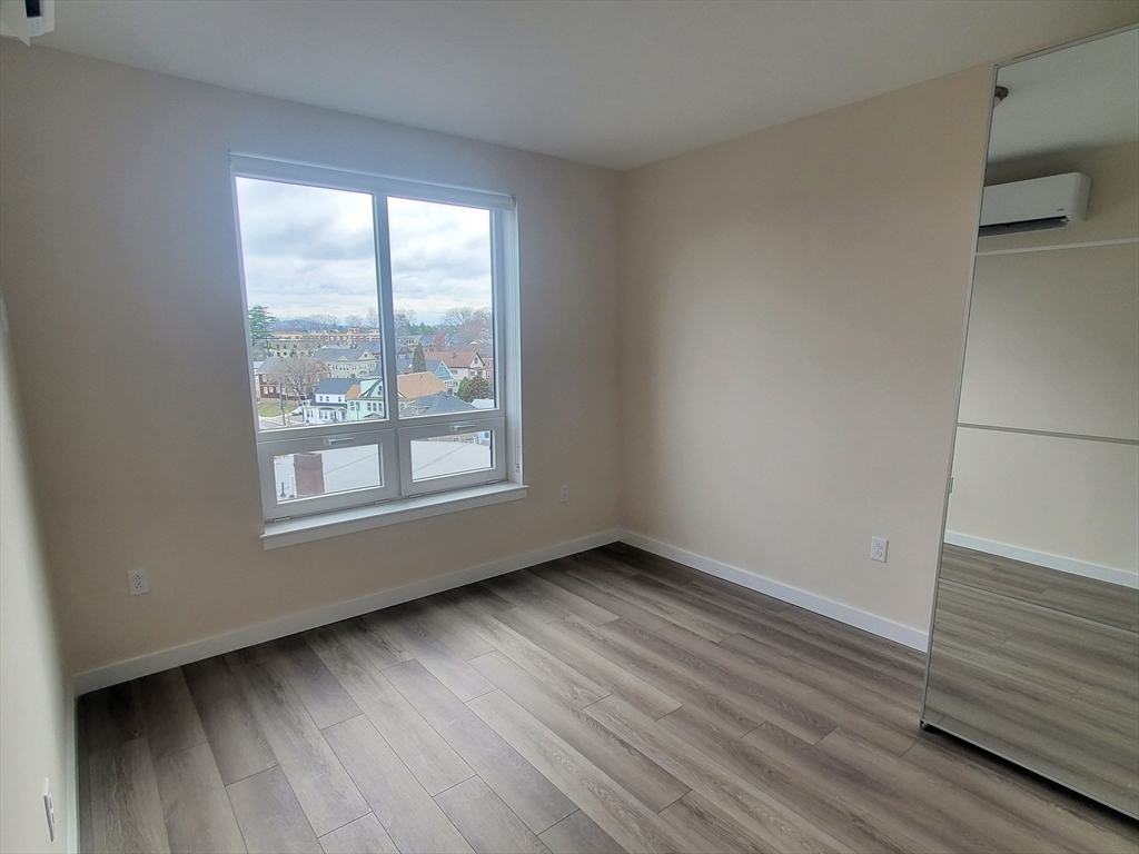 4 Beale St, Dorchester