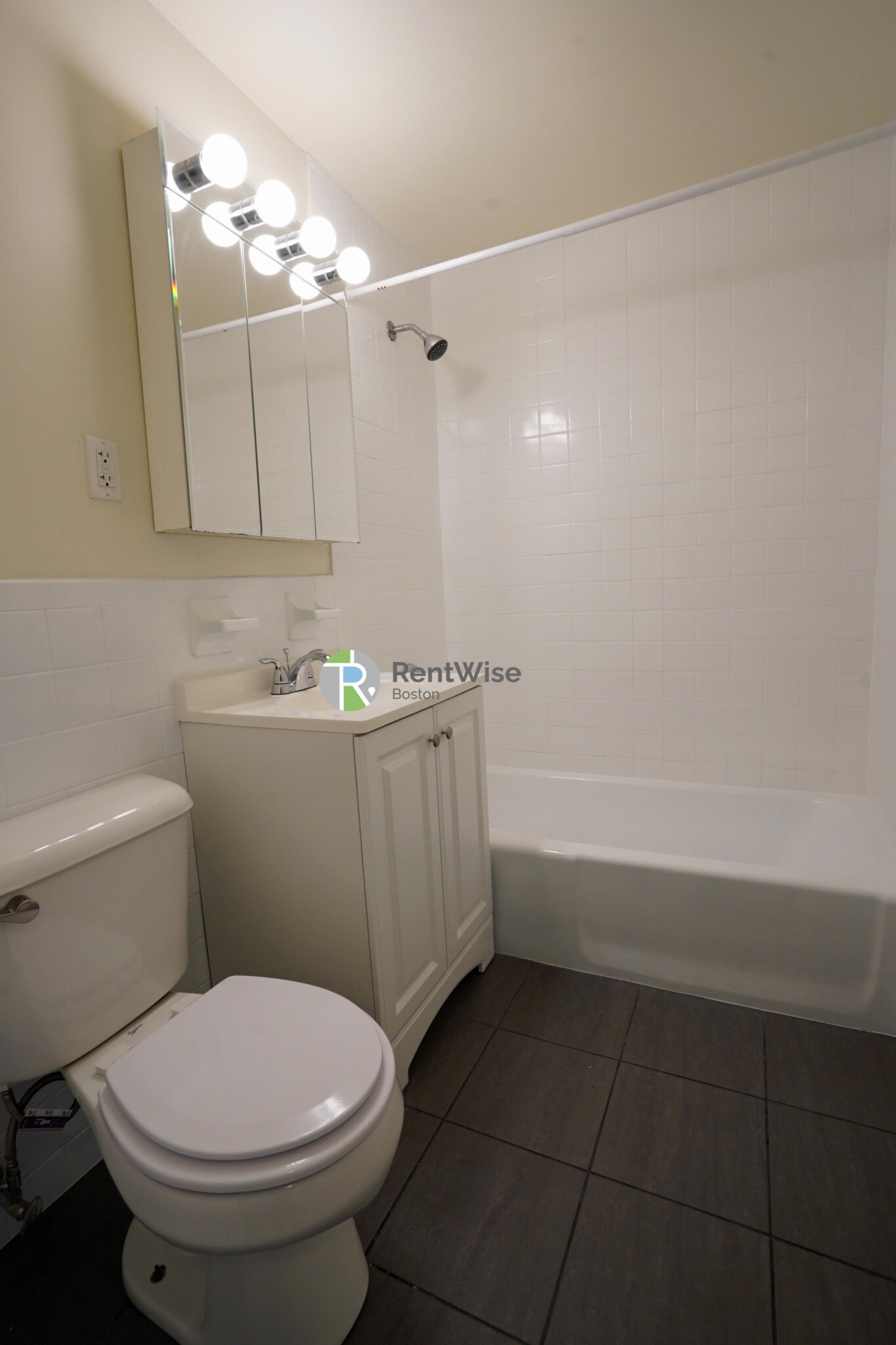 245 Main St, Watertown