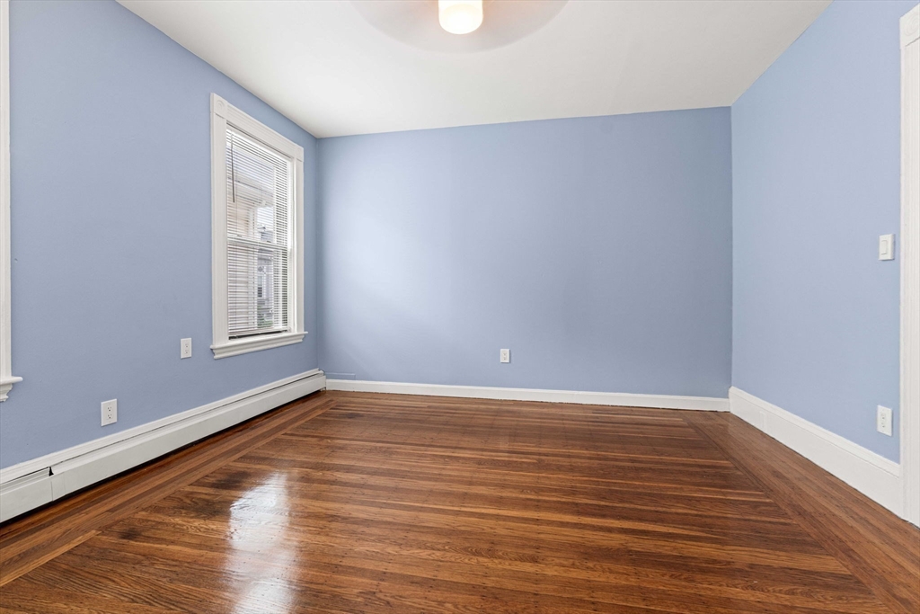 526 E 5th St, South Boston