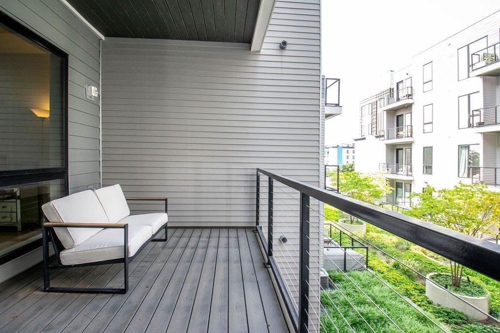 45 W Third St, South Boston