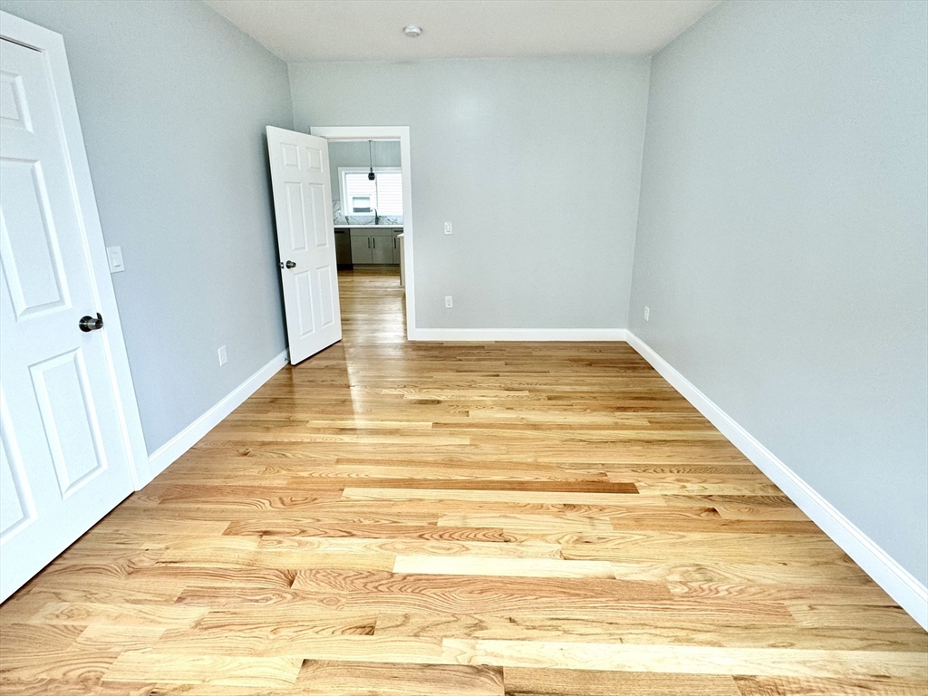 190 Hillside St, Mission Hill