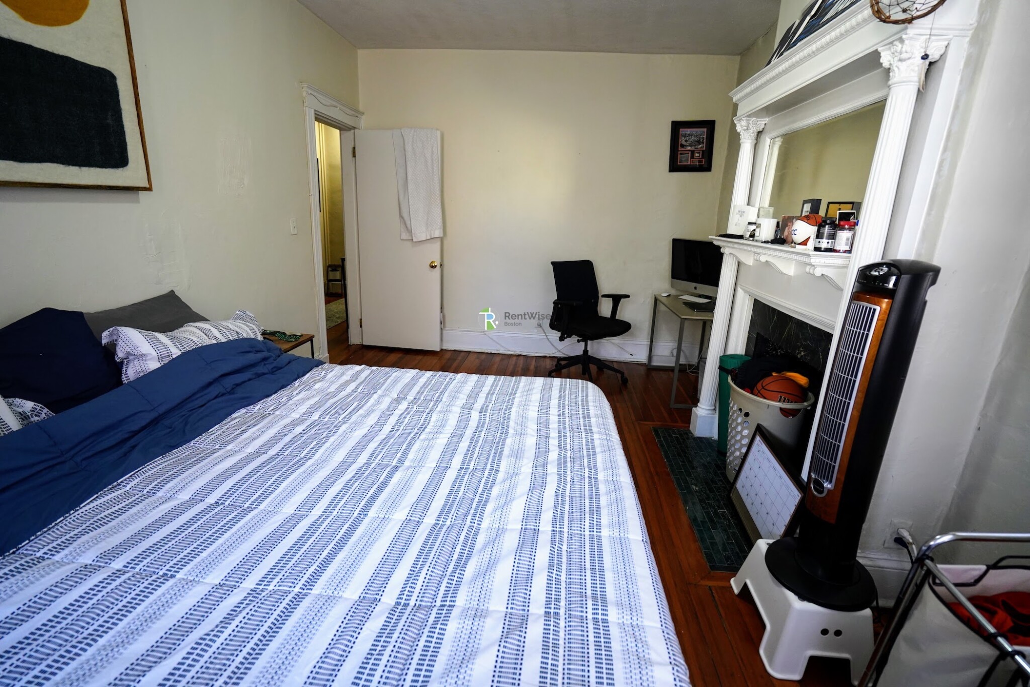 1377 Commonwealth Ave, Allston