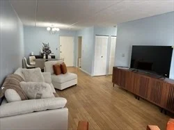 95 Nahant St, Diamond District