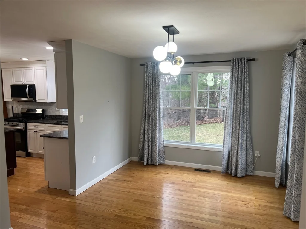 131 Merrill, Rosemont