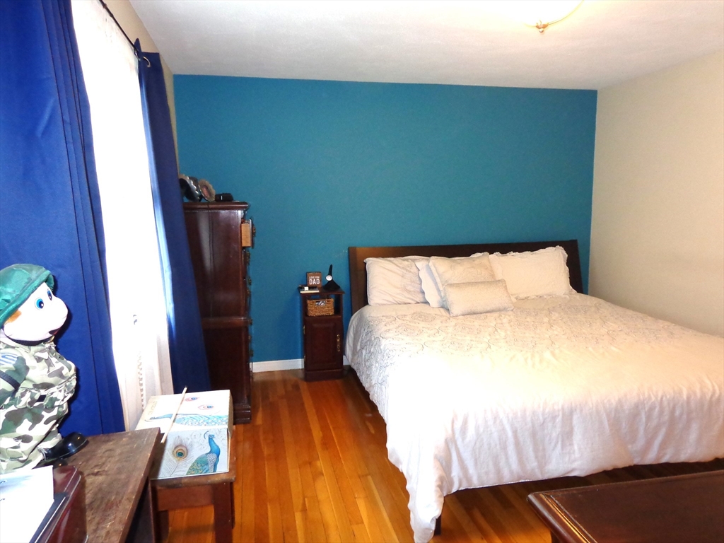 185 Edenfield Ave, Watertown