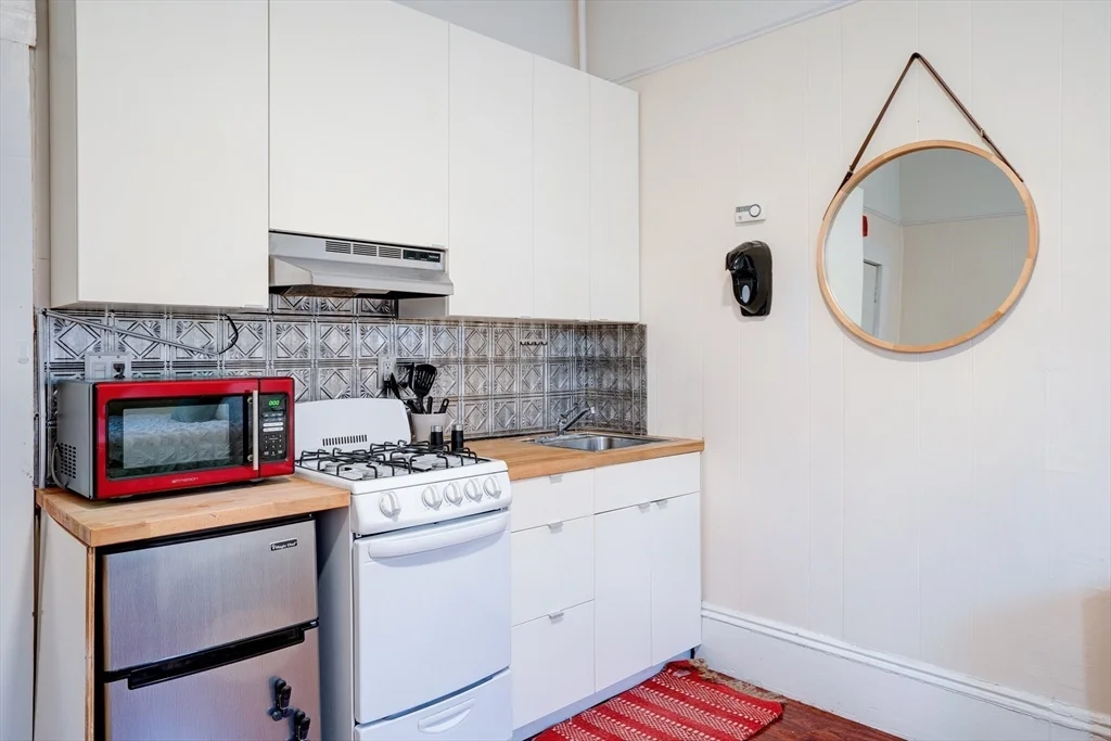 928 Dorchester Ave, Dorchester