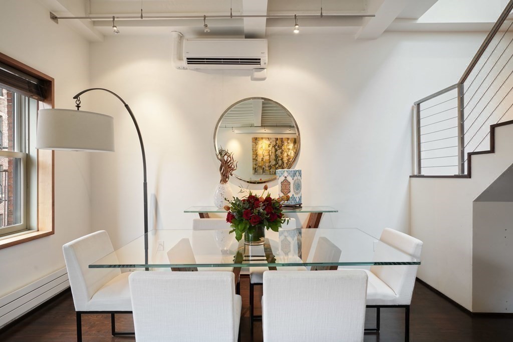 132 Commonwealth Ave, Back Bay