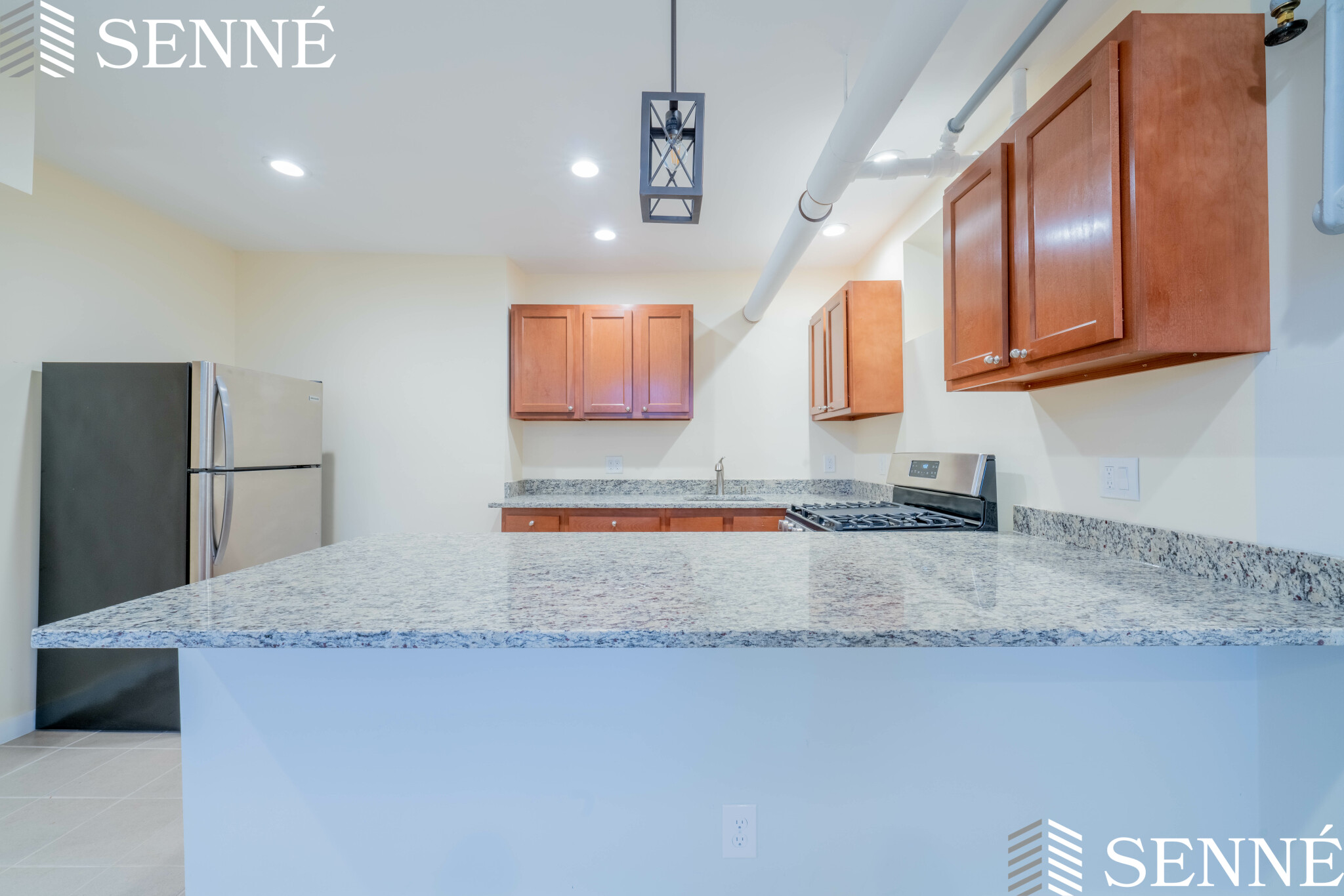 463 Broadway, South Medford