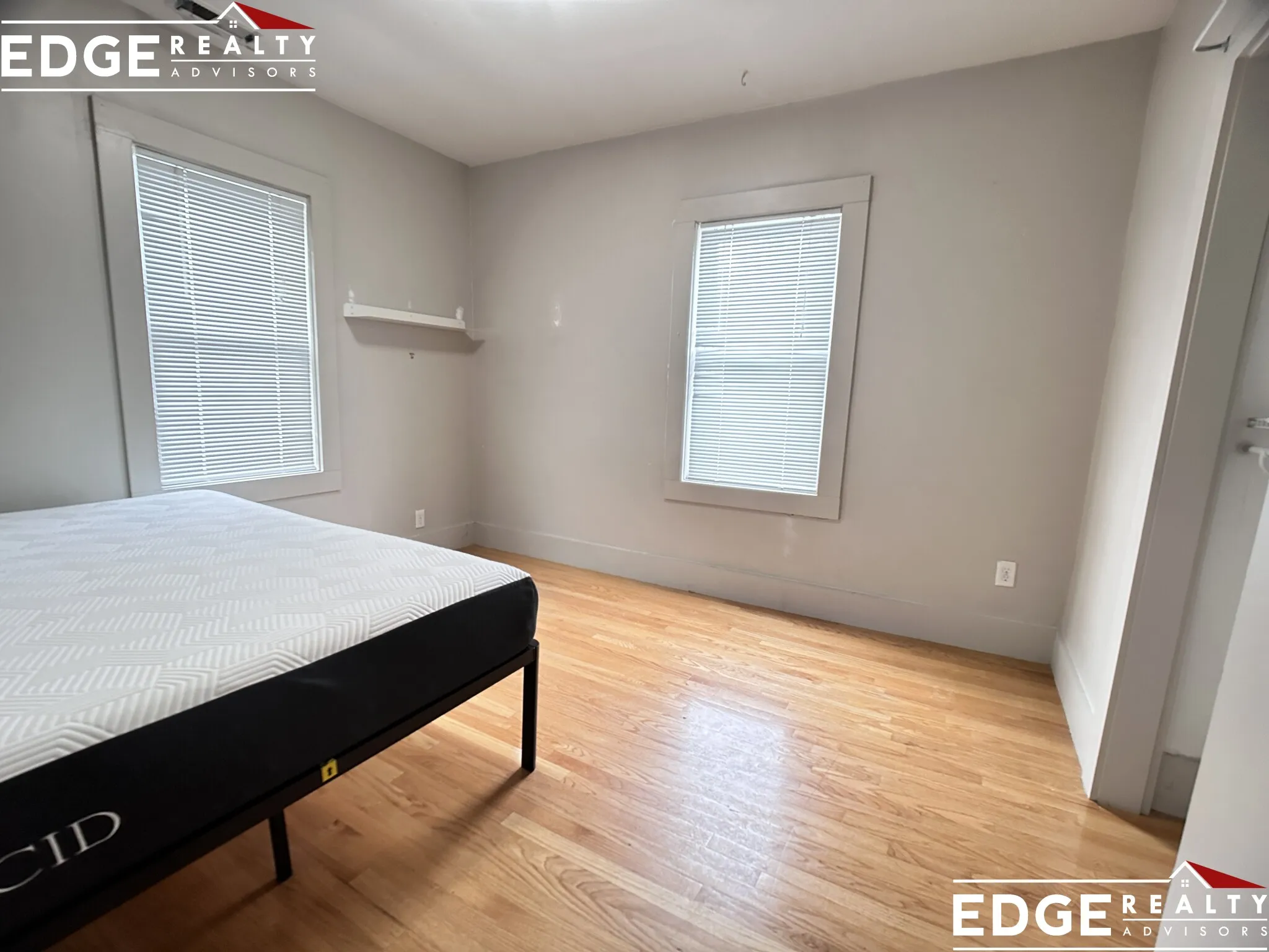 21 Greylock Rd, Allston