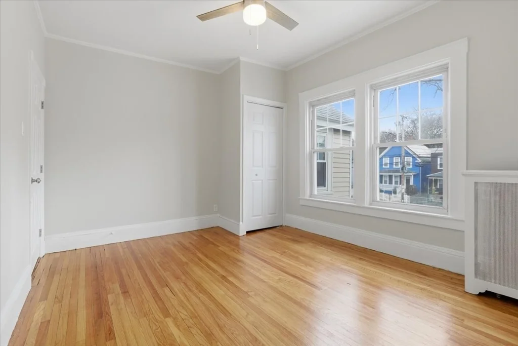 715 Truman Pkwa, Hyde Park