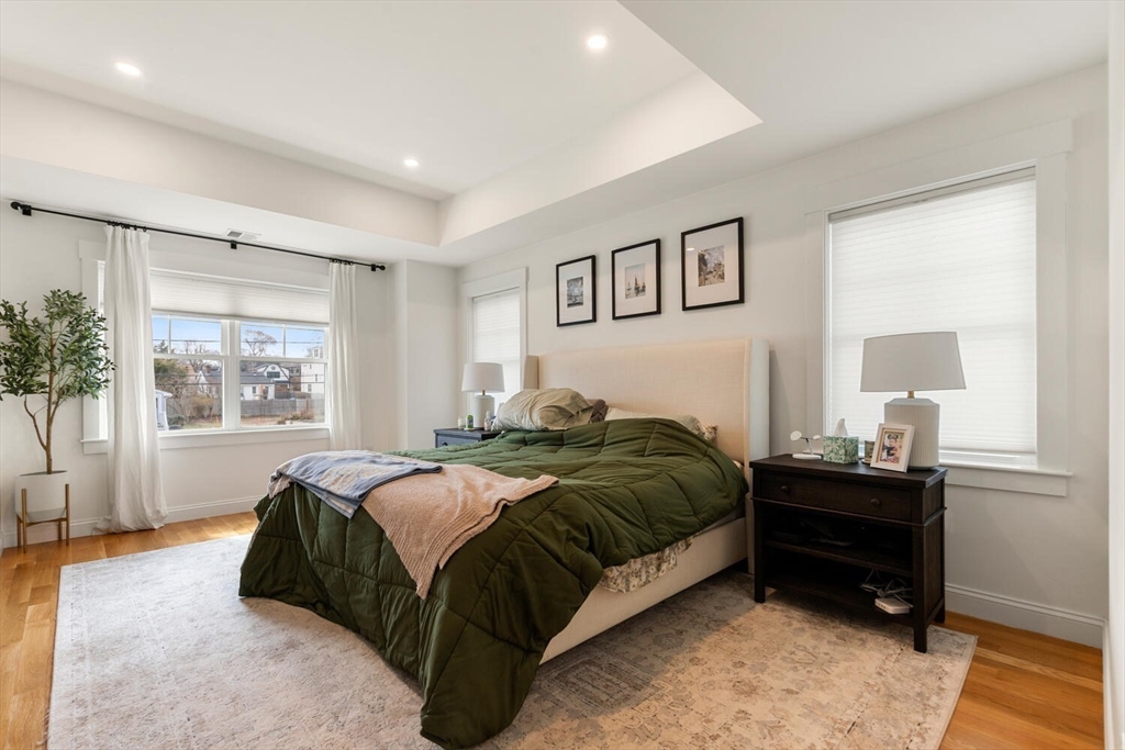 40 Foley Beach Rd, Hingham