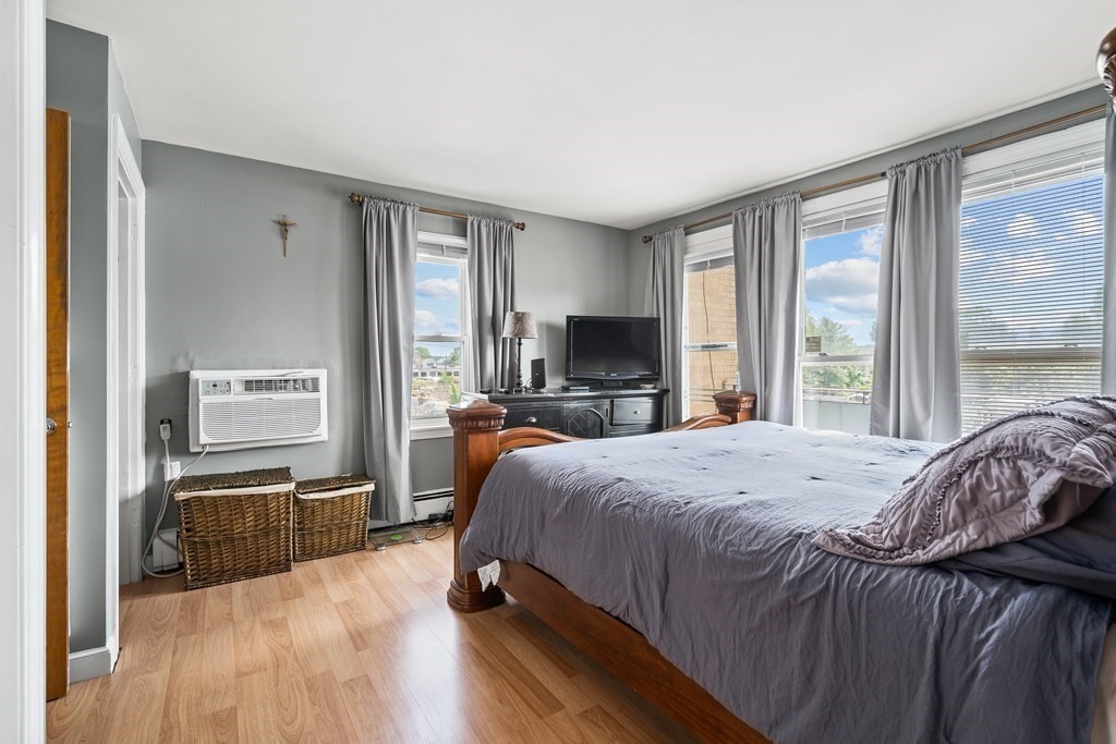 71 Silver Lake Ave, Nonantum