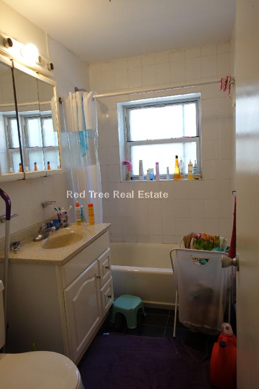 34 Gardner St, Allston