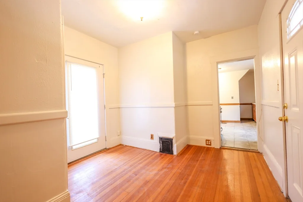 68A Newhall St, Malden