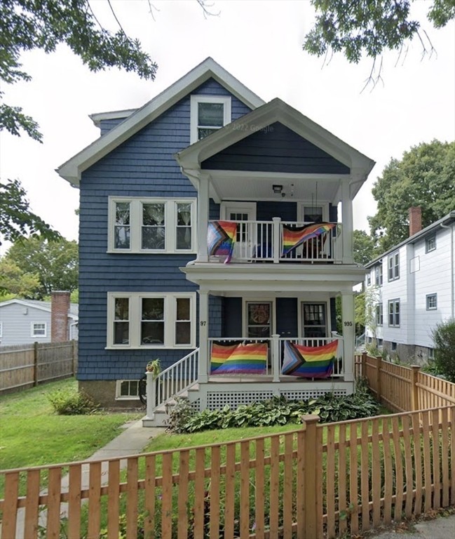 95 Bourne St, Boston