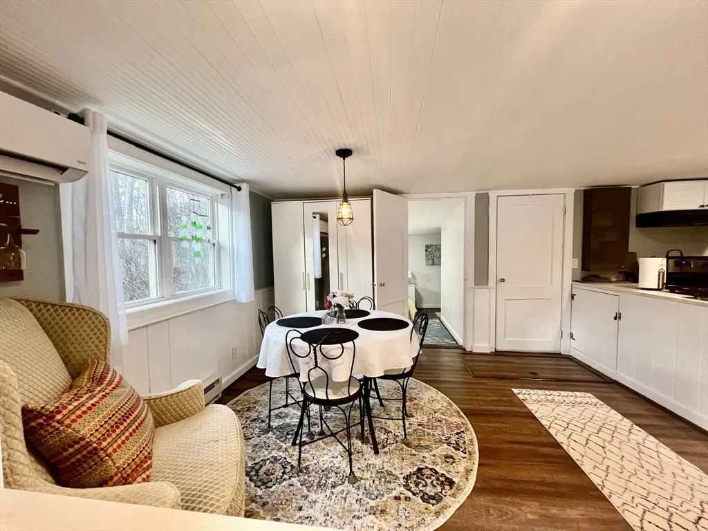 50 Browning Pond Cir, North Spencer