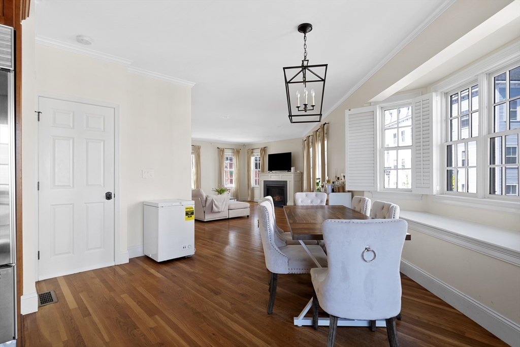 402 E 3rd St, South Boston